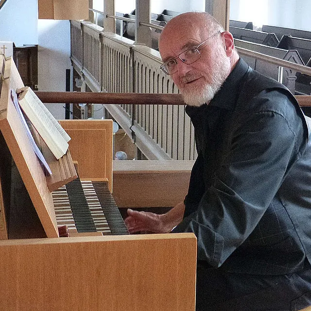 Singlkreis-Leiter und Organist Johannes Neugebauer